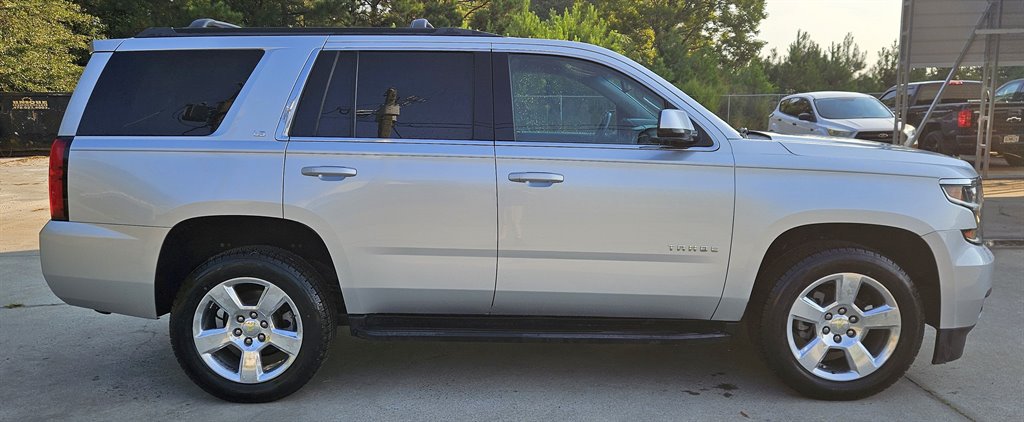 2016 Chevrolet Tahoe LS's photo