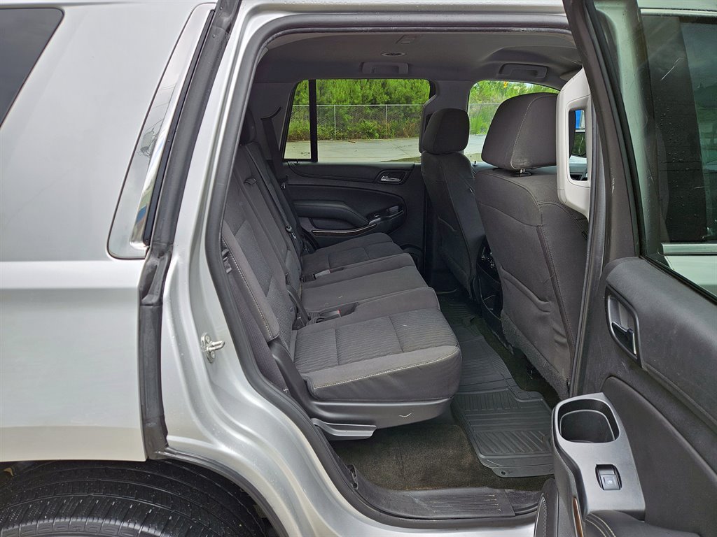2017 Chevrolet Tahoe LS photo 8