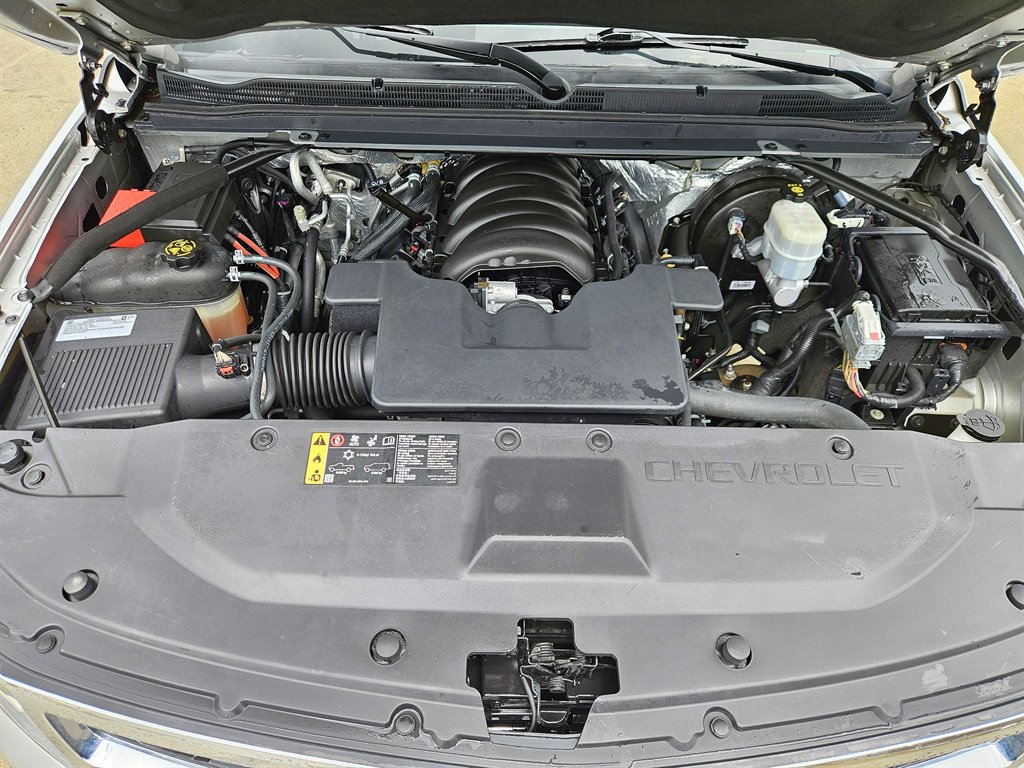 2017 Chevrolet Tahoe LS photo 14