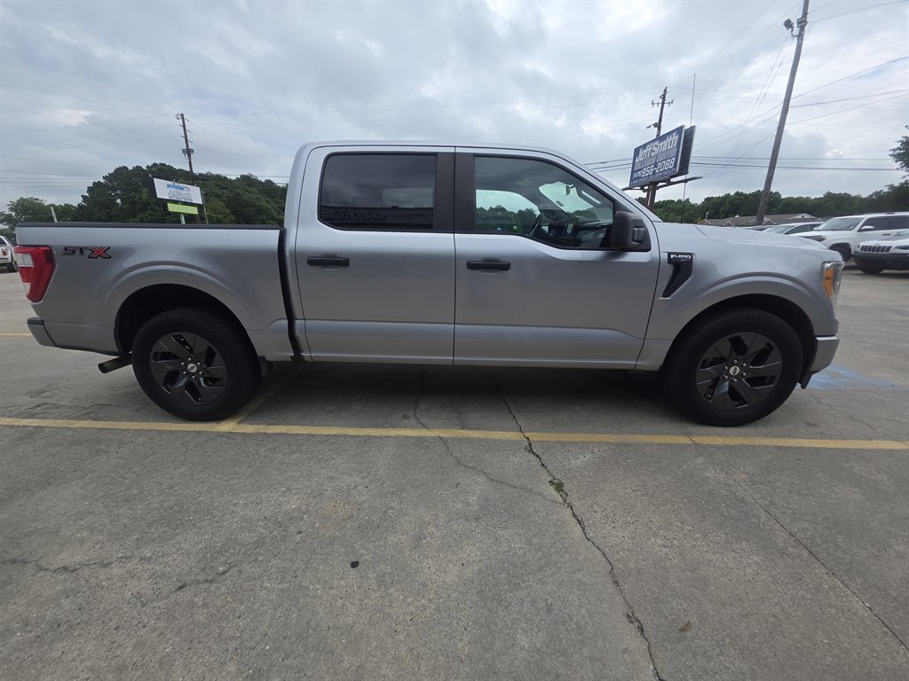 2021 Ford F-150 XL SuperCrew 5-1/2 Box's photo