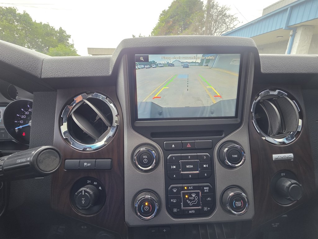 2016 Ford F-250 Super Duty Lariat - Photo 13
