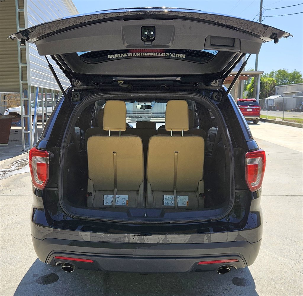 2017 Ford Explorer Base photo 10