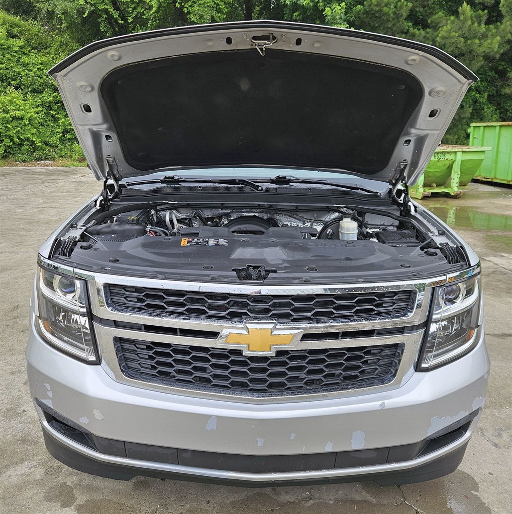 2017 Chevrolet Tahoe LT photo 13