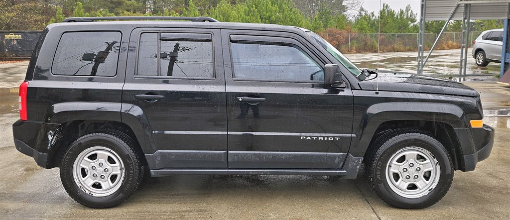 2017 Jeep Patriot Sport's photo