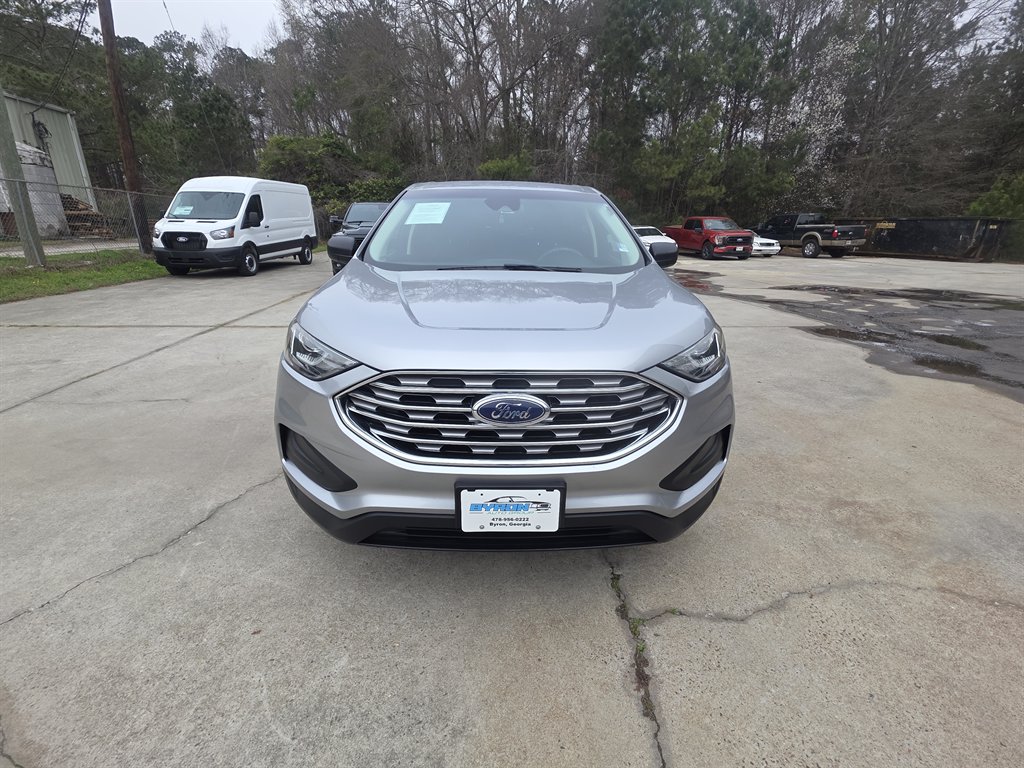 2020 Ford Edge SE