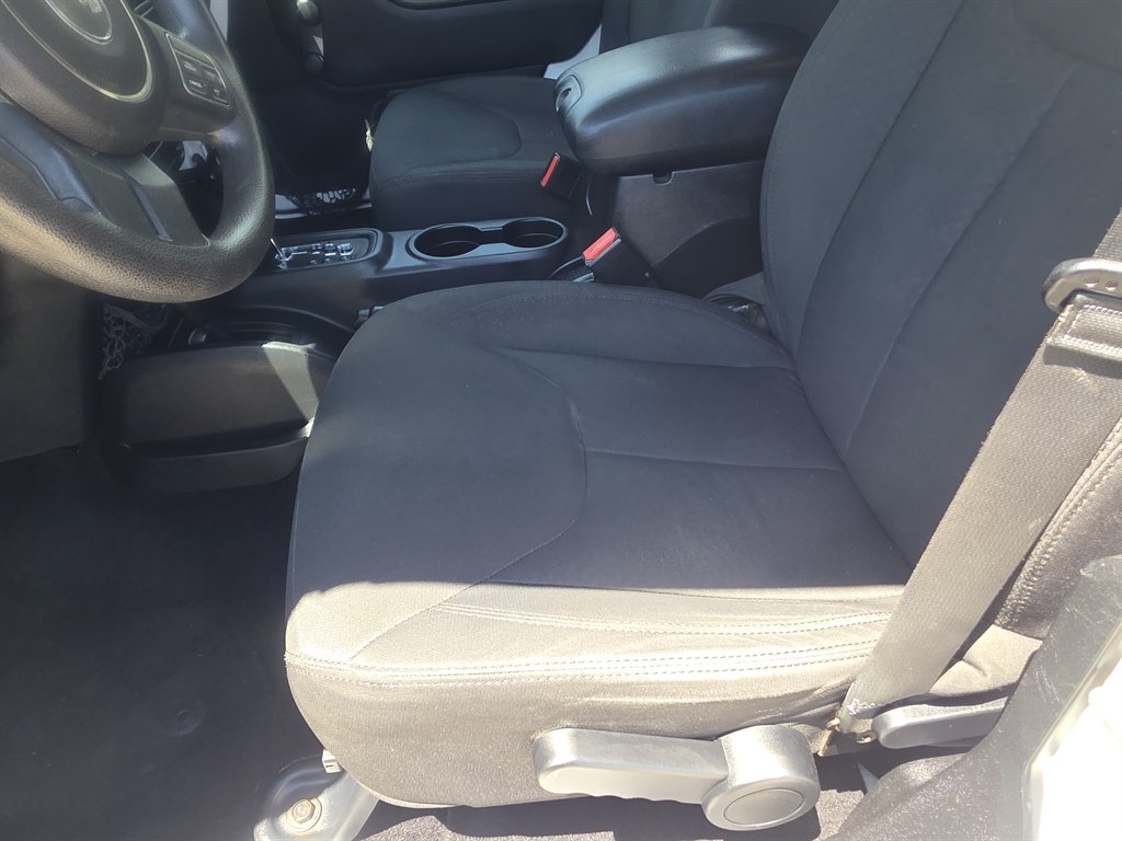 2016 Jeep Wrangler Unlimited Sport - Photo 8