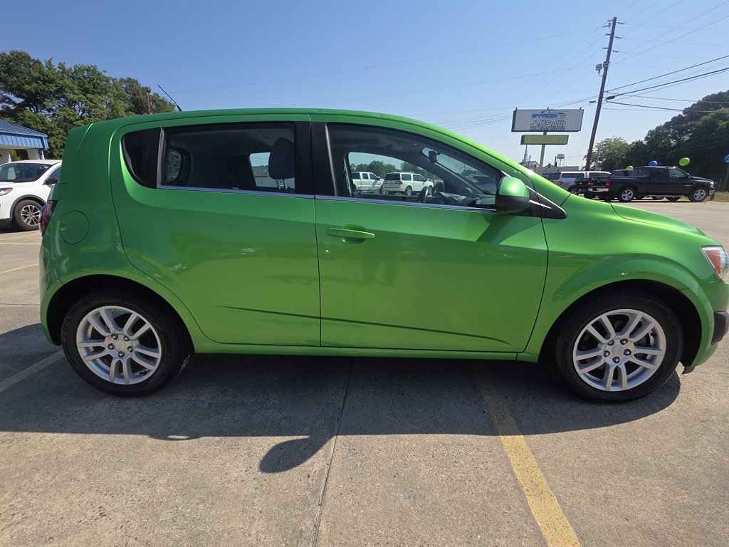 2014 Chevrolet Sonic 5dr LT Automatic's photo