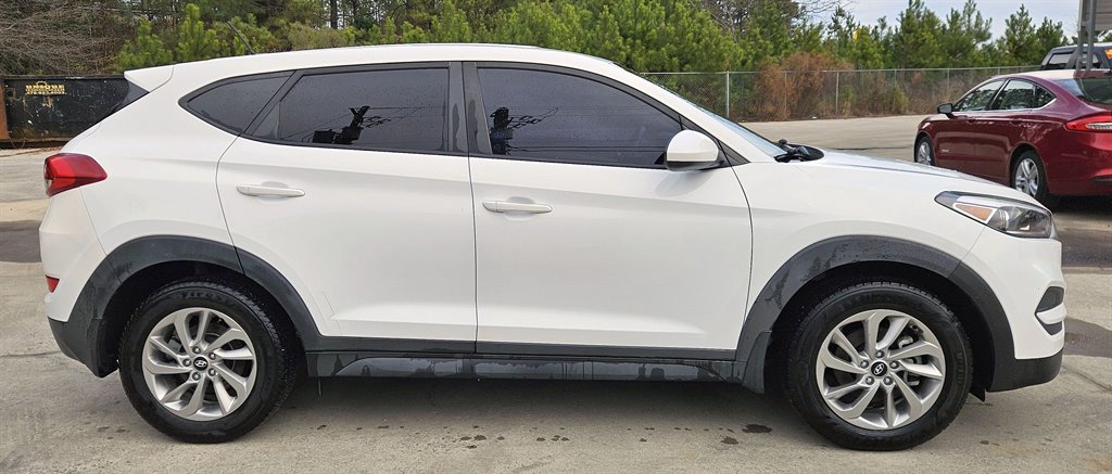 2017 Hyundai Tucson SE's photo